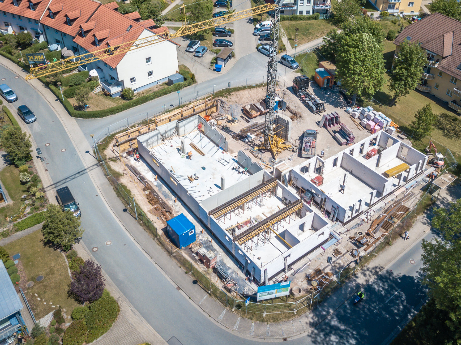 Hochbau - Hochbauarbeiten an einem Mehrfamilienhaus